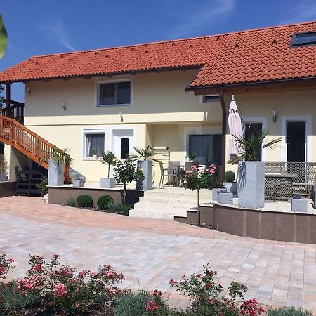 Leiner Apartman Hévíz 客房 照片